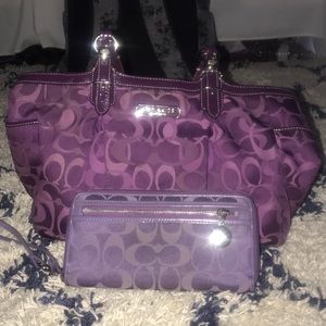 Coach purse and wallet set